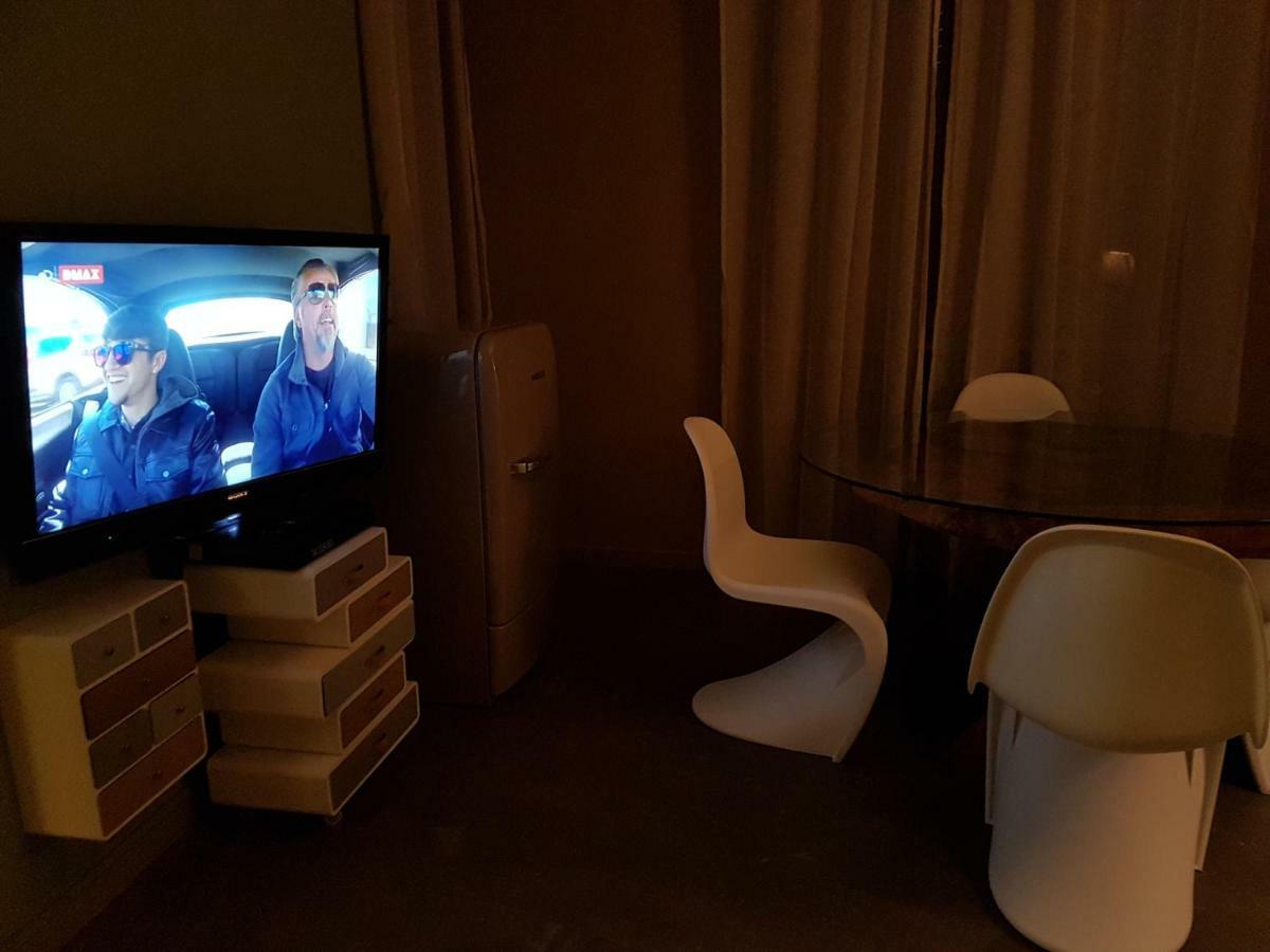 Saint George'S House Centro-Stazione-Ospedali Apartment Alessandria Luaran gambar