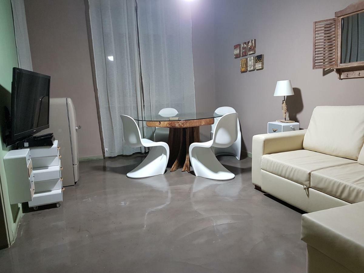 Saint George'S House Centro-Stazione-Ospedali Apartment Alessandria Luaran gambar